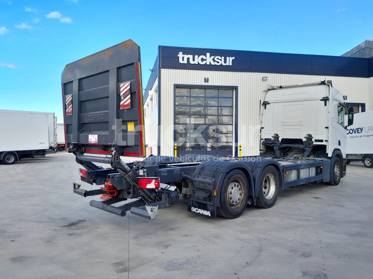 SCANIA R450.26 ejes 6x2*4 - Châssis cabine: photos 4 SCANIA R450.26 ejes 6x2*4 - Châssis cabine: photos 4
