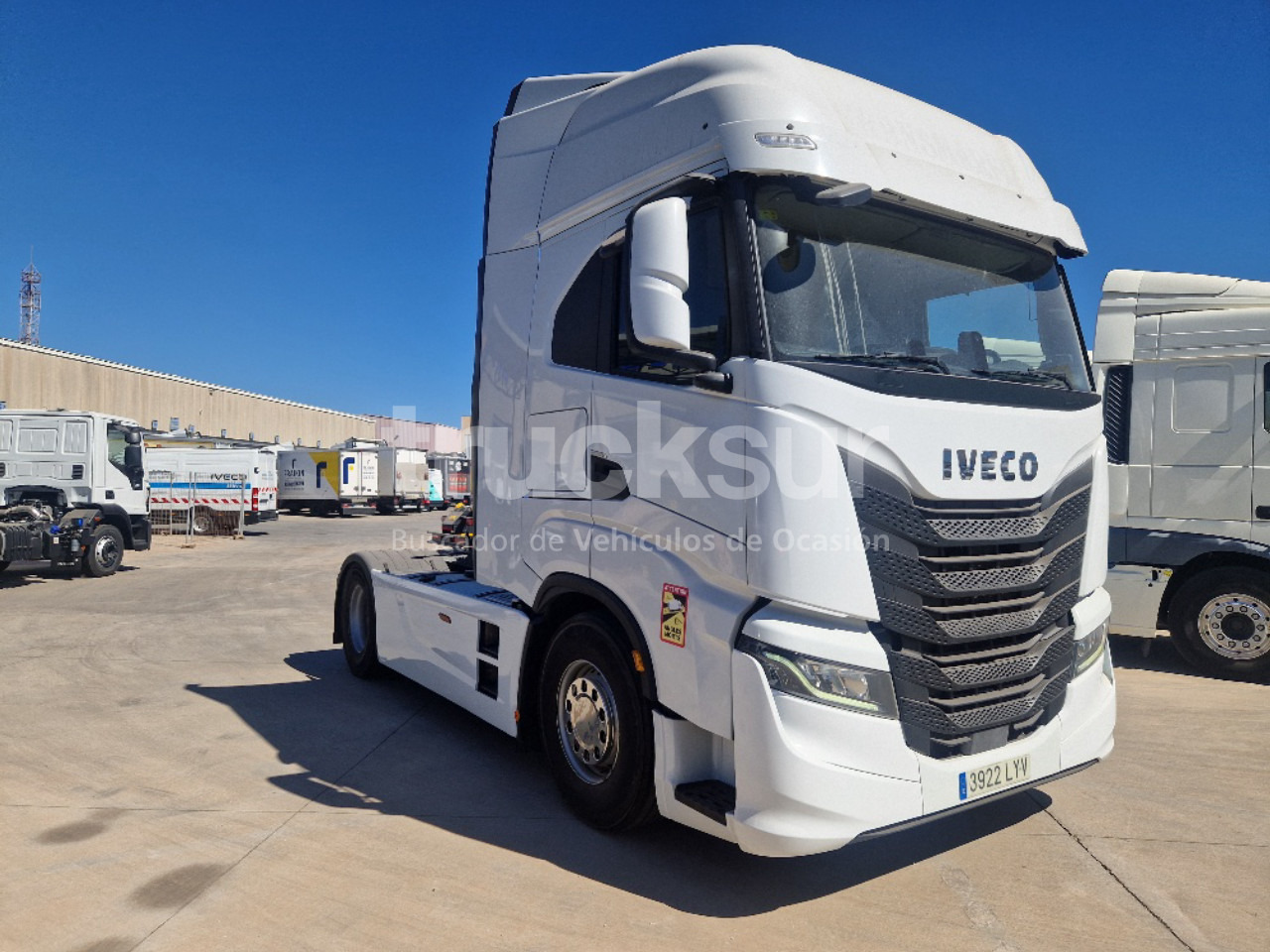 IVECO S-WAY AS440S49T/P - Tracteur routier: photos 2 IVECO S-WAY AS440S49T/P - Tracteur routier: photos 2