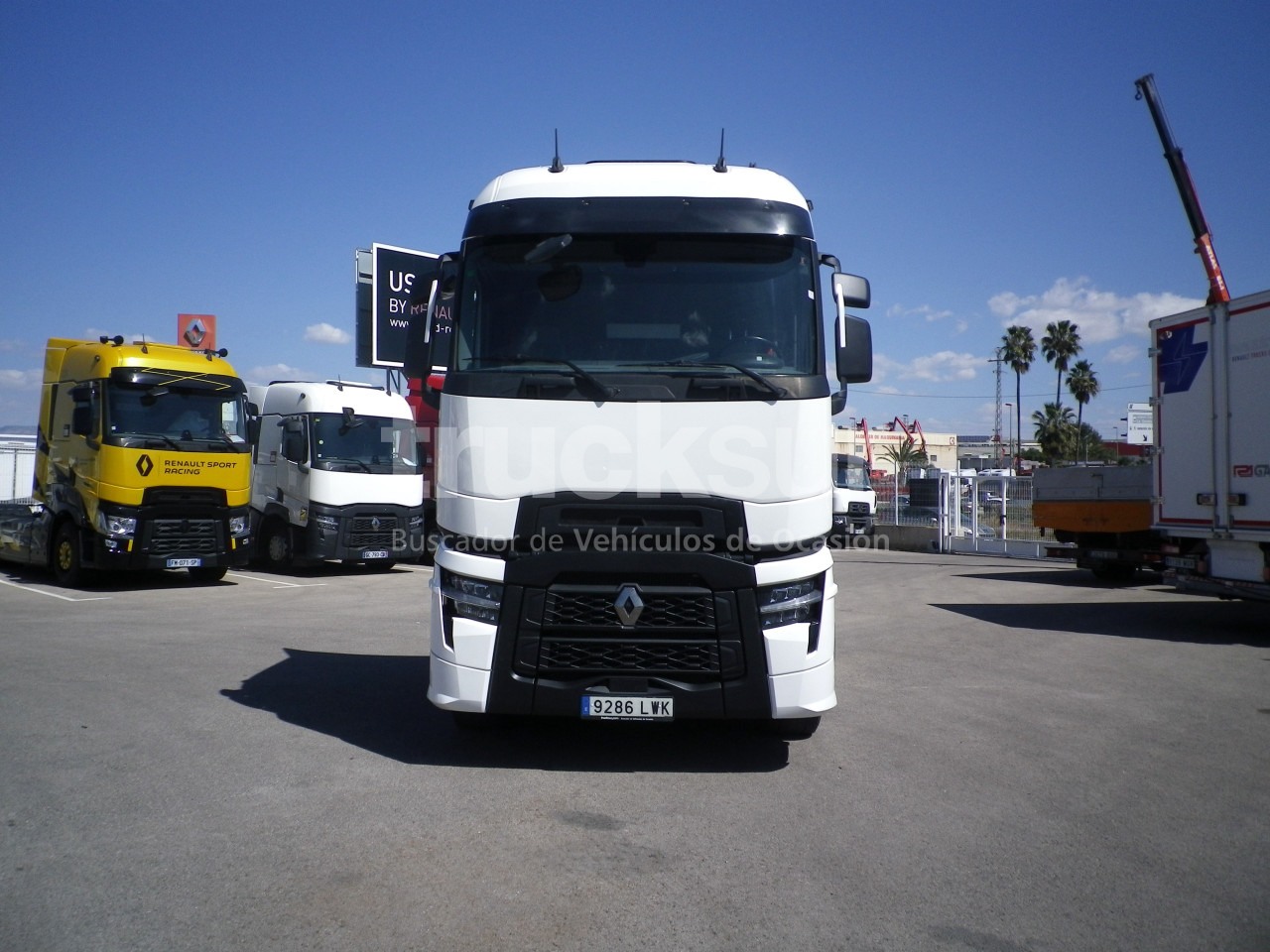 RENAULT T520 HIGH SLEEPER CAB - Tracteur routier: photos 4 RENAULT T520 HIGH SLEEPER CAB - Tracteur routier: photos 4