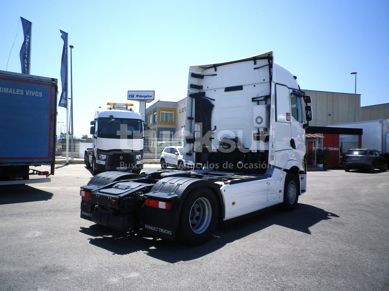 RENAULT T520 HIGH SLEEPER CAB - Tracteur routier: photos 5 RENAULT T520 HIGH SLEEPER CAB - Tracteur routier: photos 5