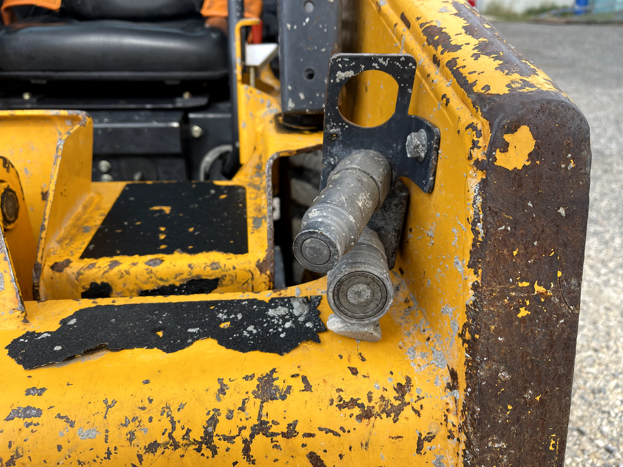 Mini chargeuse BOBCAT S70: photos 17