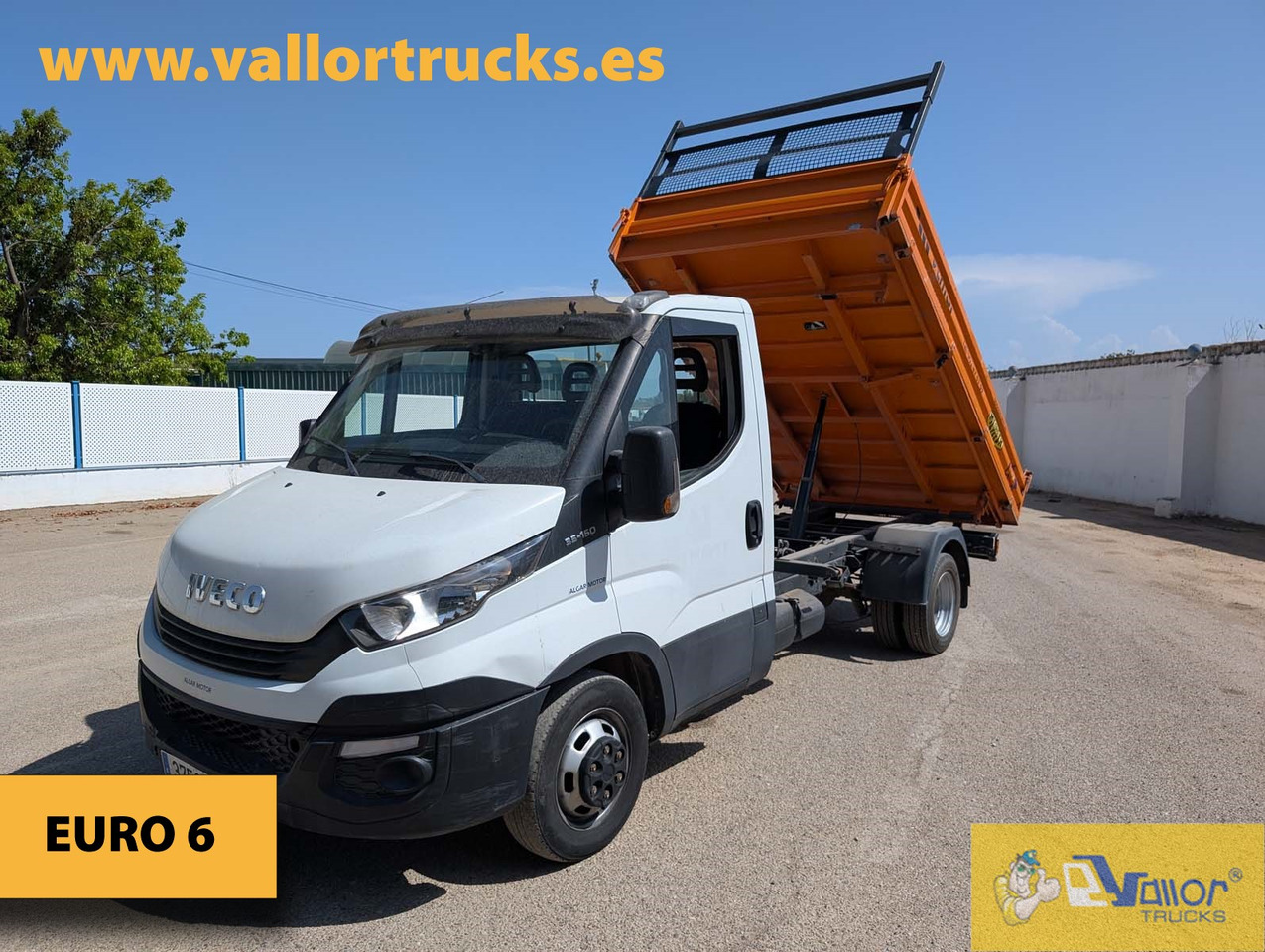 IVECO 35C15 - Camion benne: photos 1 IVECO 35C15 - Camion benne: photos 1