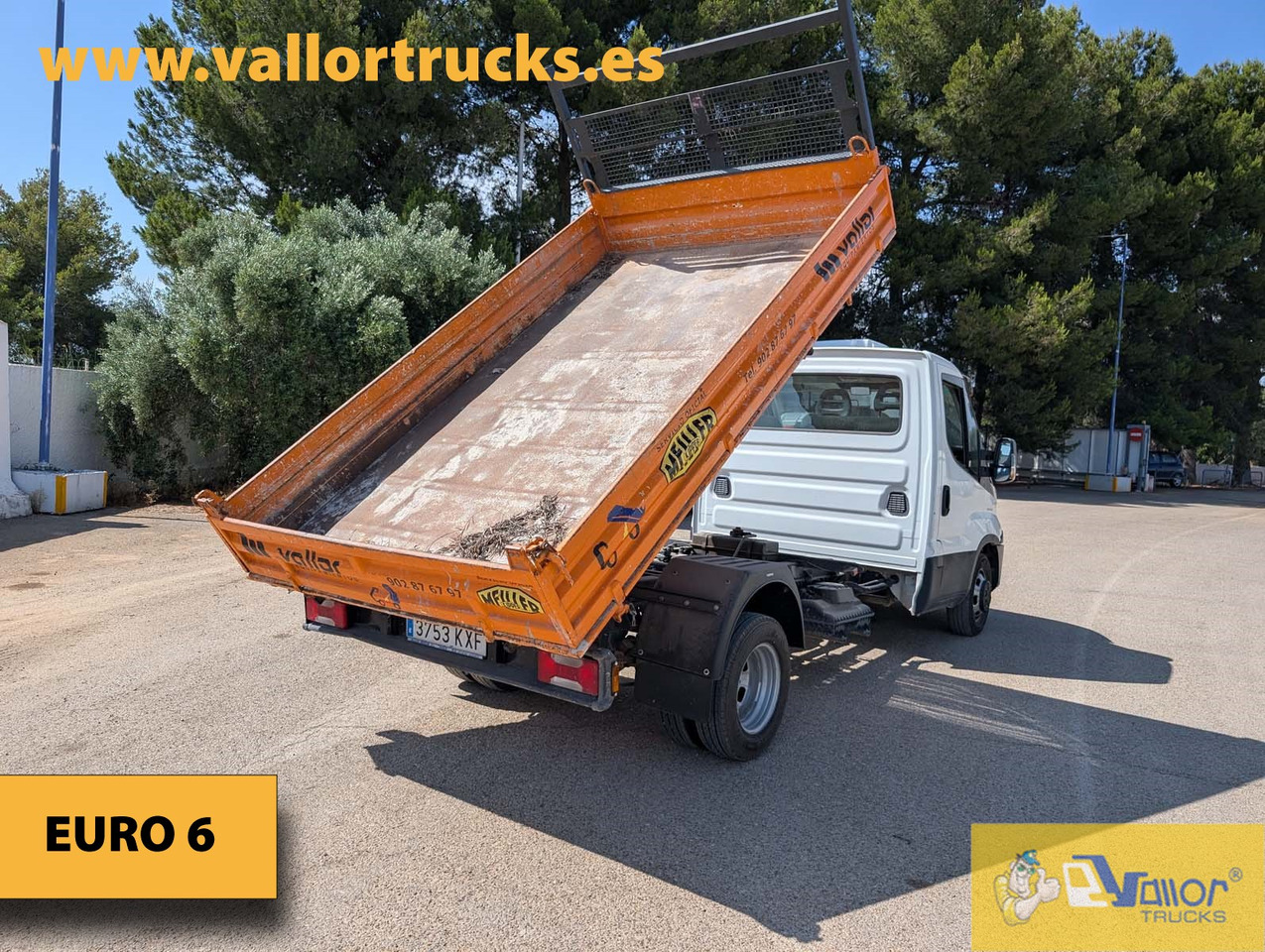 IVECO 35C15 - Camion benne: photos 3 IVECO 35C15 - Camion benne: photos 3