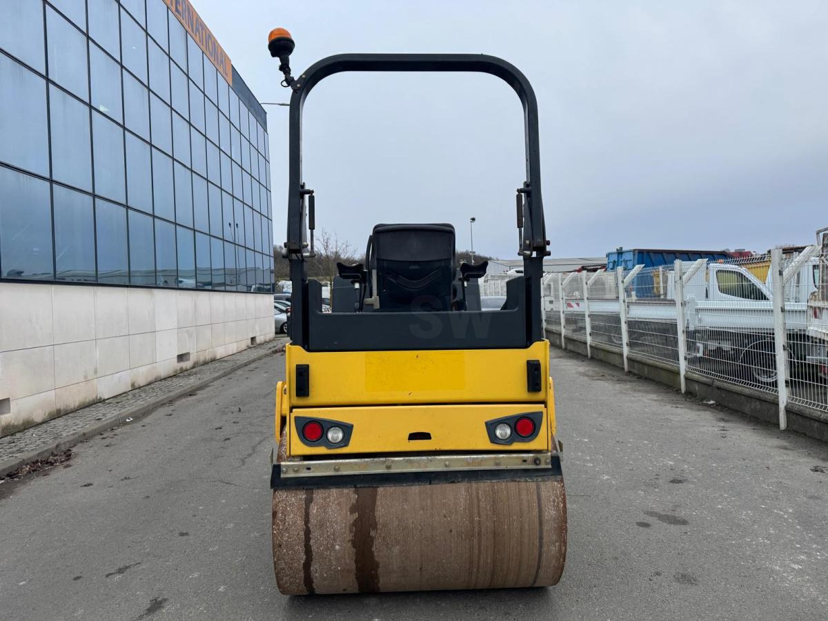 Rouleau compresseur Bomag BW138 AD-5: photos 6
