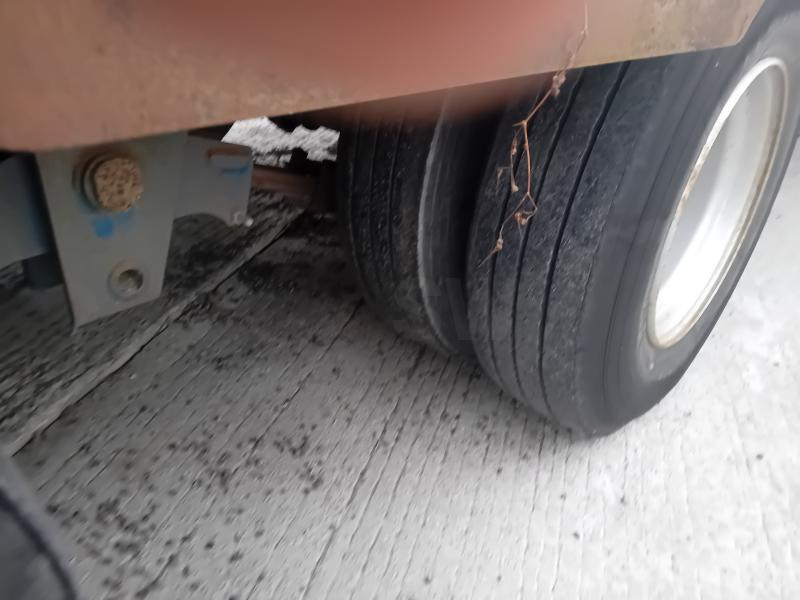 Castera - Semi-remorque surbaissé: photos 4 Castera - Semi-remorque surbaissé: photos 4