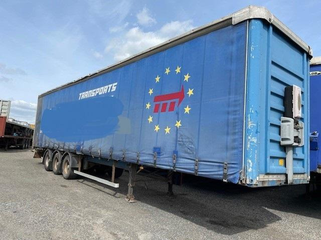 Fruehauf - Semi-remorque rideaux coulissants: photos 1 Fruehauf - Semi-remorque rideaux coulissants: photos 1