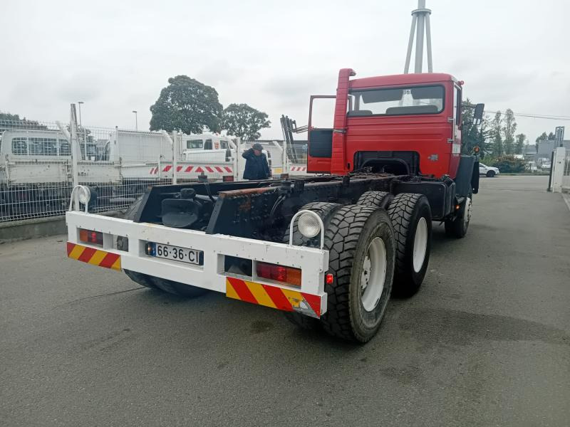 Iveco 260pc26 - Châssis cabine: photos 2 Iveco 260pc26 - Châssis cabine: photos 2