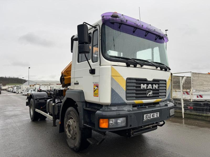MAN FE 310 A - Camion ampliroll, Camion grue: photos 3 MAN FE 310 A - Camion ampliroll, Camion grue: photos 3