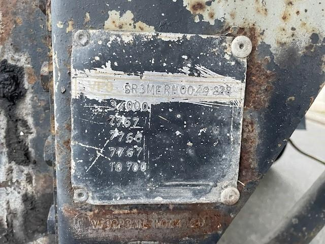 Semi-remorque citerne pour transport de produits chimiques Magyar: photos 9 Semi-remorque citerne pour transport de produits chimiques Magyar: photos 9