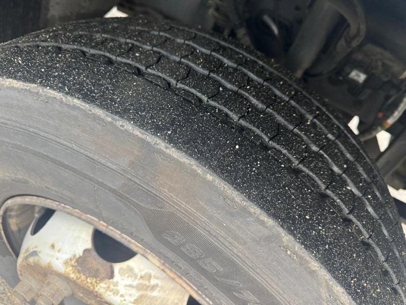 Camion fourgon Renault D-Series: photos 6