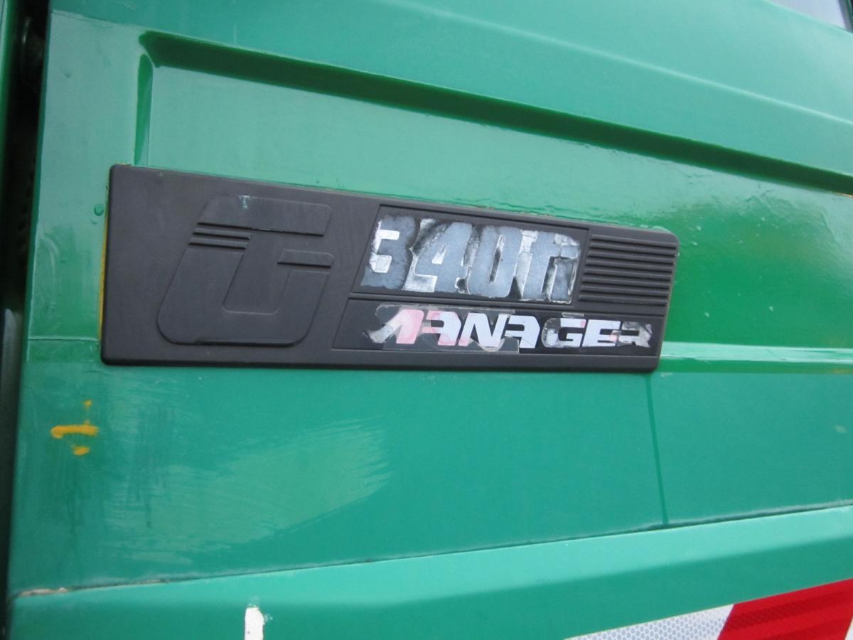 Renault G 340 TI MANAGER - Camion citerne, Travaux routiers: photos 3 Renault G 340 TI MANAGER - Camion citerne, Travaux routiers: photos 3
