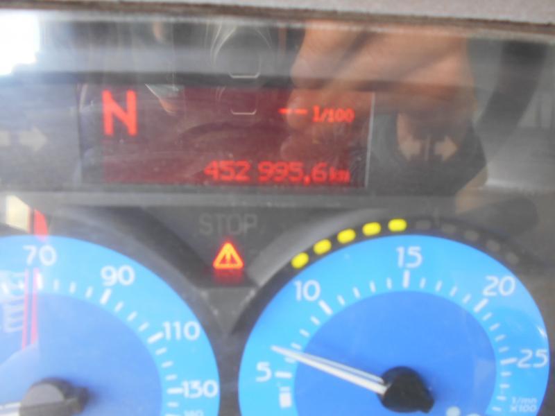 Camion benne Renault Kerax 370: photos 12 Camion benne Renault Kerax 370: photos 12