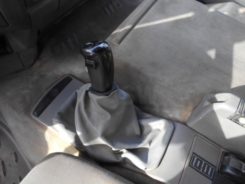 Camion benne Renault Kerax 370: photos 10 Camion benne Renault Kerax 370: photos 10