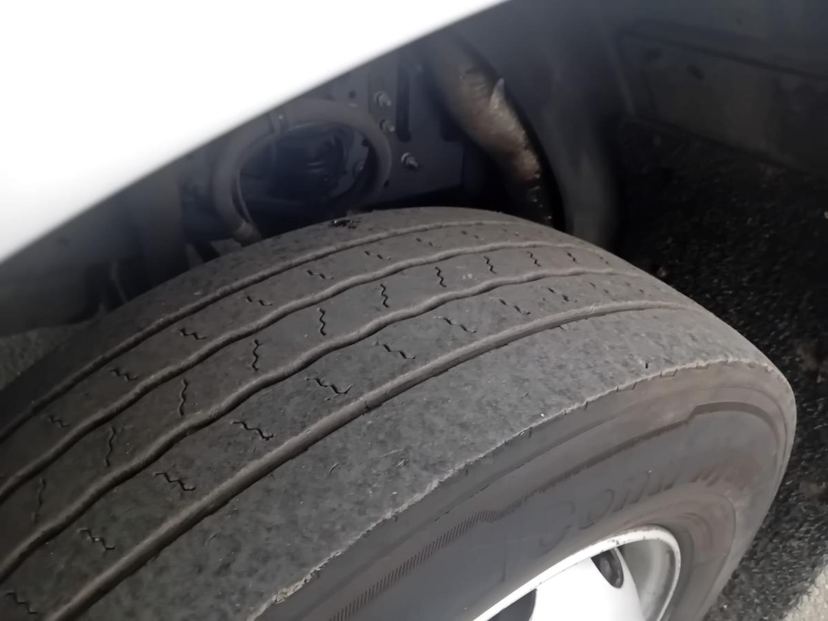 Renault Midlum 280 DXI - Benne à ordures ménagères: photos 5 Renault Midlum 280 DXI - Benne à ordures ménagères: photos 5