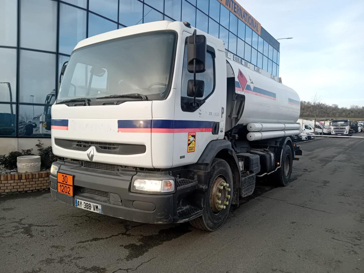 Renault Premium 250 - Camion citerne: photos 1 Renault Premium 250 - Camion citerne: photos 1