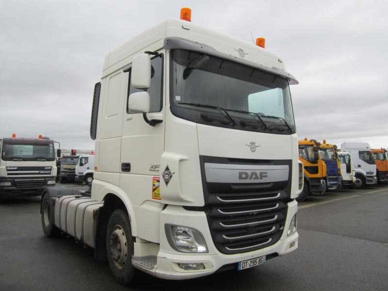 DAF XF105 460 - Tracteur routier: photos 2 DAF XF105 460 - Tracteur routier: photos 2