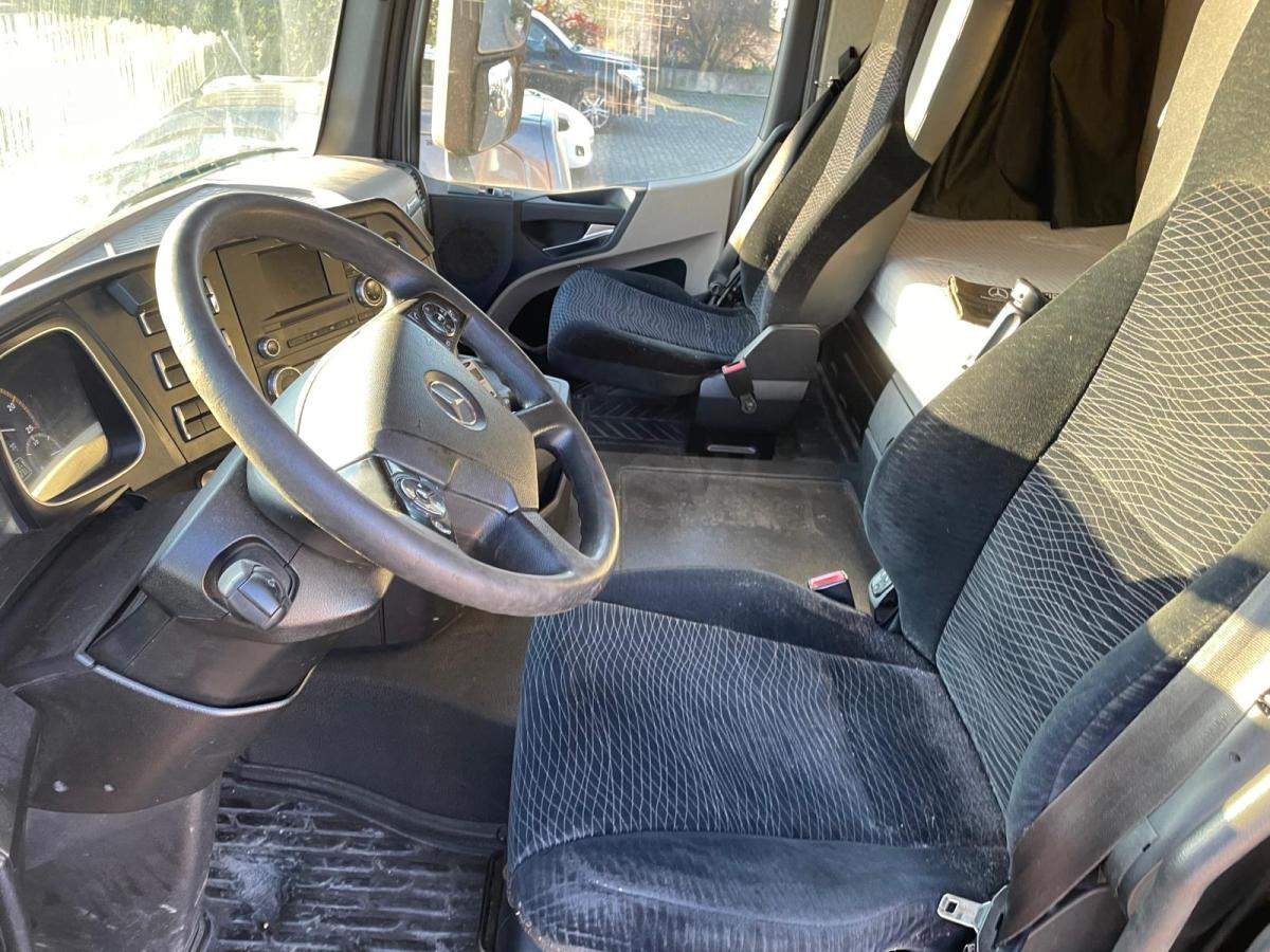 Mercedes Actros 1845 - Tracteur routier: photos 5 Mercedes Actros 1845 - Tracteur routier: photos 5