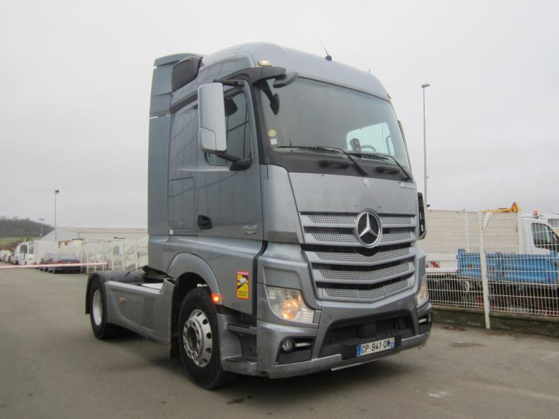 Mercedes Actros 1845 - Tracteur routier: photos 3 Mercedes Actros 1845 - Tracteur routier: photos 3