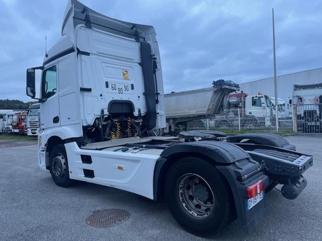 Mercedes Actros 1845 - Tracteur routier: photos 5 Mercedes Actros 1845 - Tracteur routier: photos 5