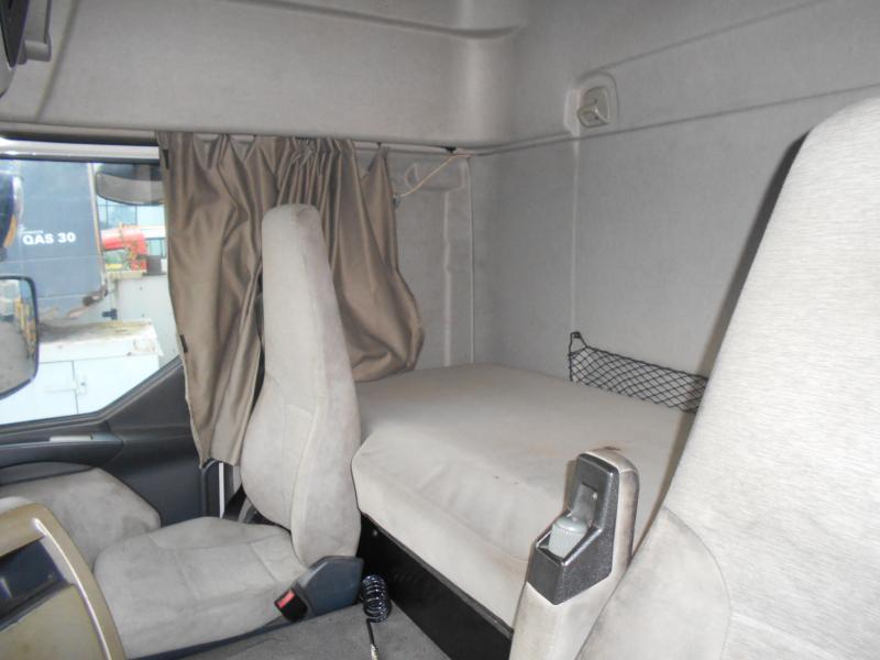 Tracteur routier Renault Premium 450 DXI: photos 6