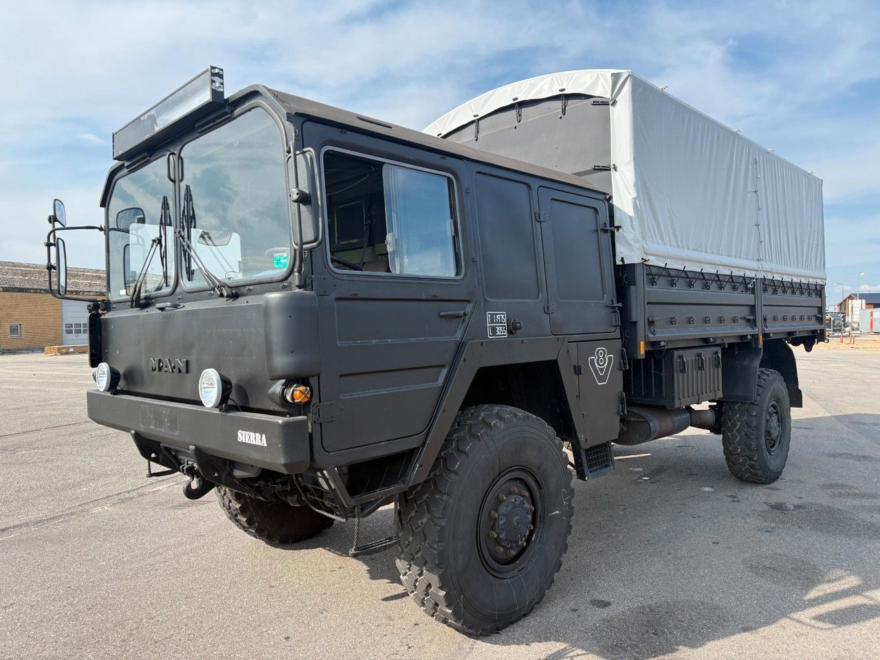 MAN 5 To KAT MIL 4x4 - Camion: photos 1 MAN 5 To KAT MIL 4x4 - Camion: photos 1