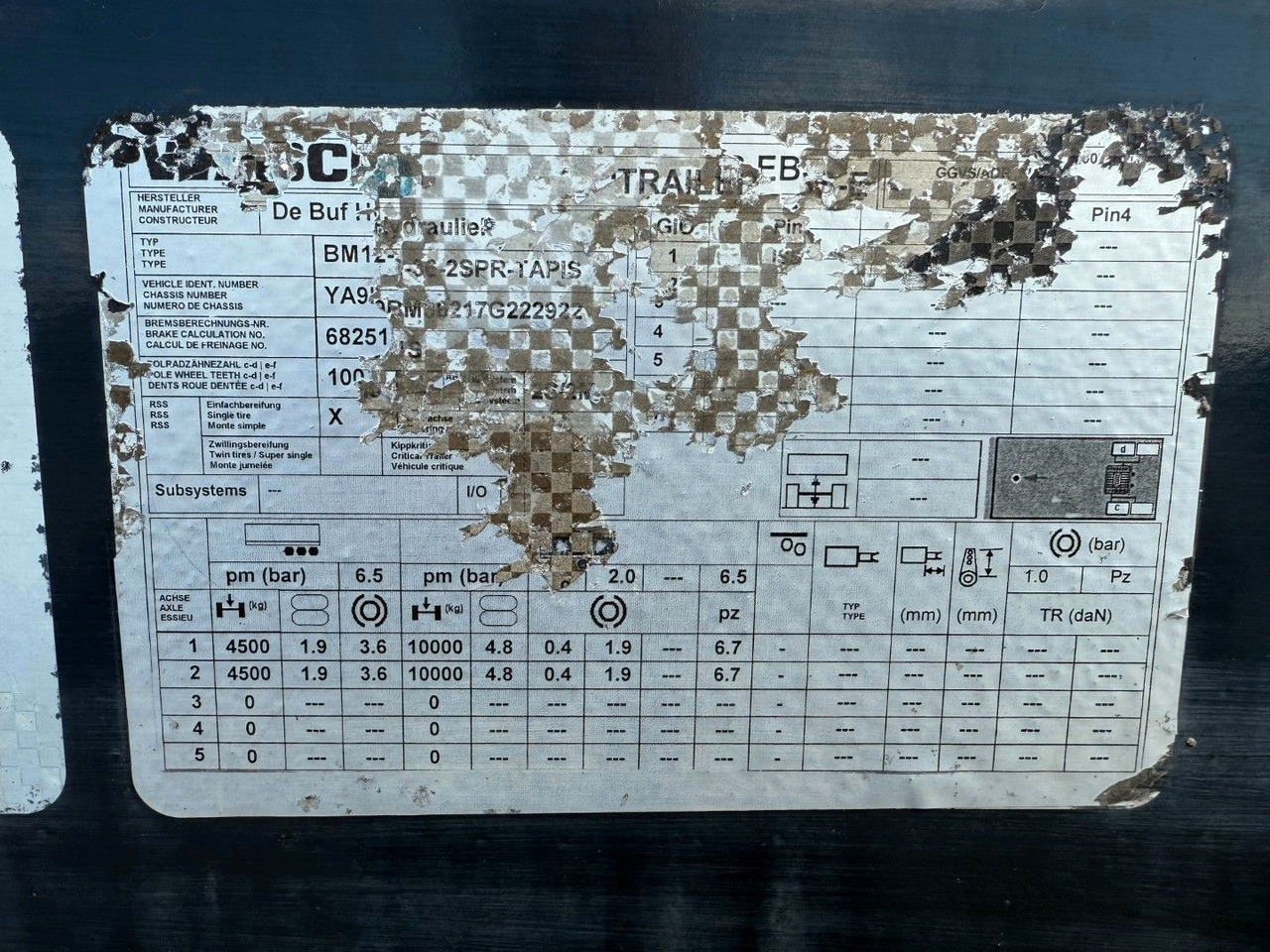 Semi-remorque malaxeur De Buf BM 12-36-2SPR w/ Belt Theam TSR15 / Beton: photos 13 Semi-remorque malaxeur De Buf BM 12-36-2SPR w/ Belt Theam TSR15 / Beton: photos 13