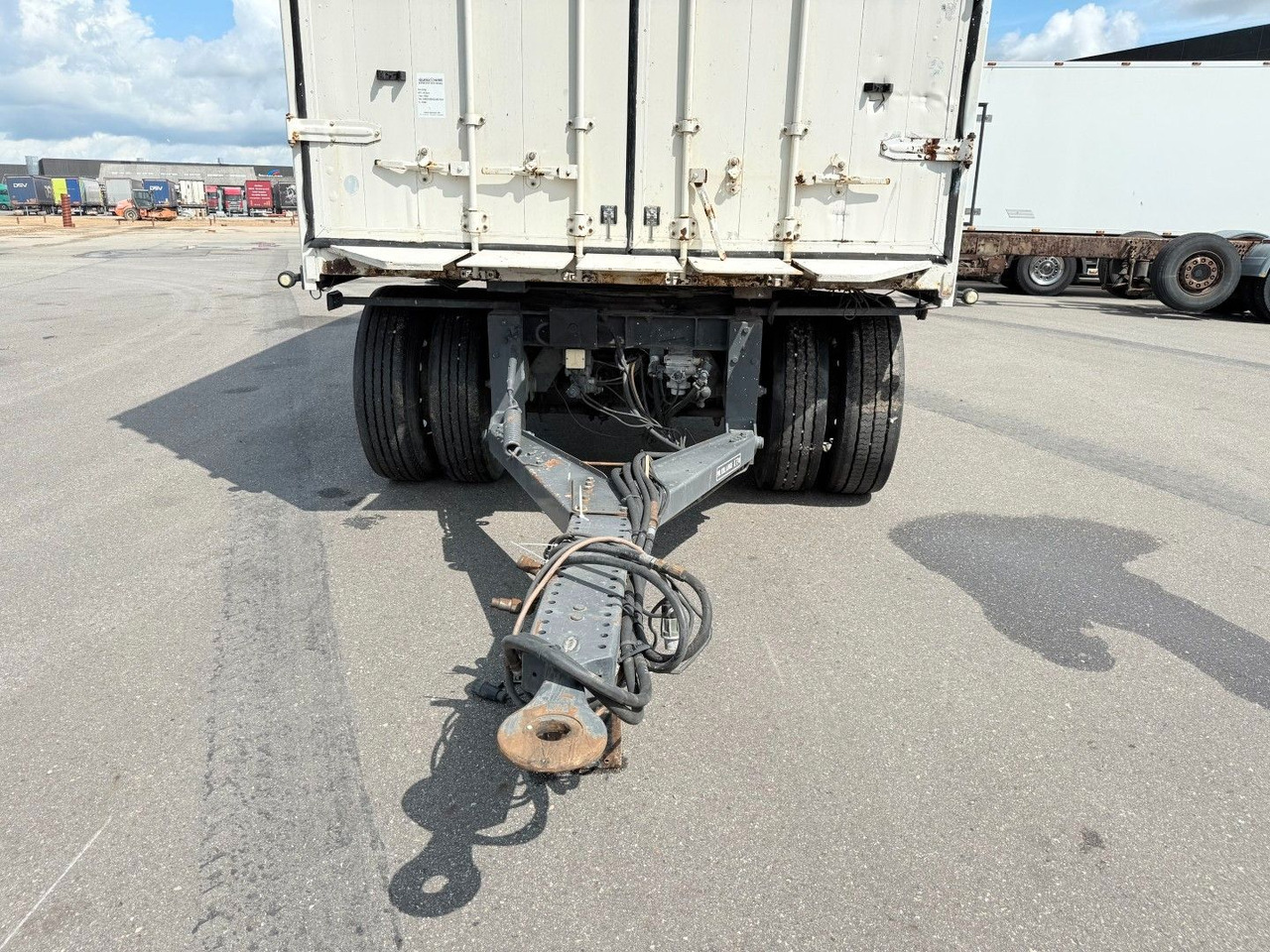 Kel-Berg 20 t. Alubox - Maschineramp Kel-Berg 2 axle 20 t. Alubox - Maschineramp - Remorque fourgon: photos 5 Kel-Berg 20 t. Alubox - Maschineramp Kel-Berg 2 axle 20 t. Alubox - Maschineramp - Remorque fourgon: photos 5