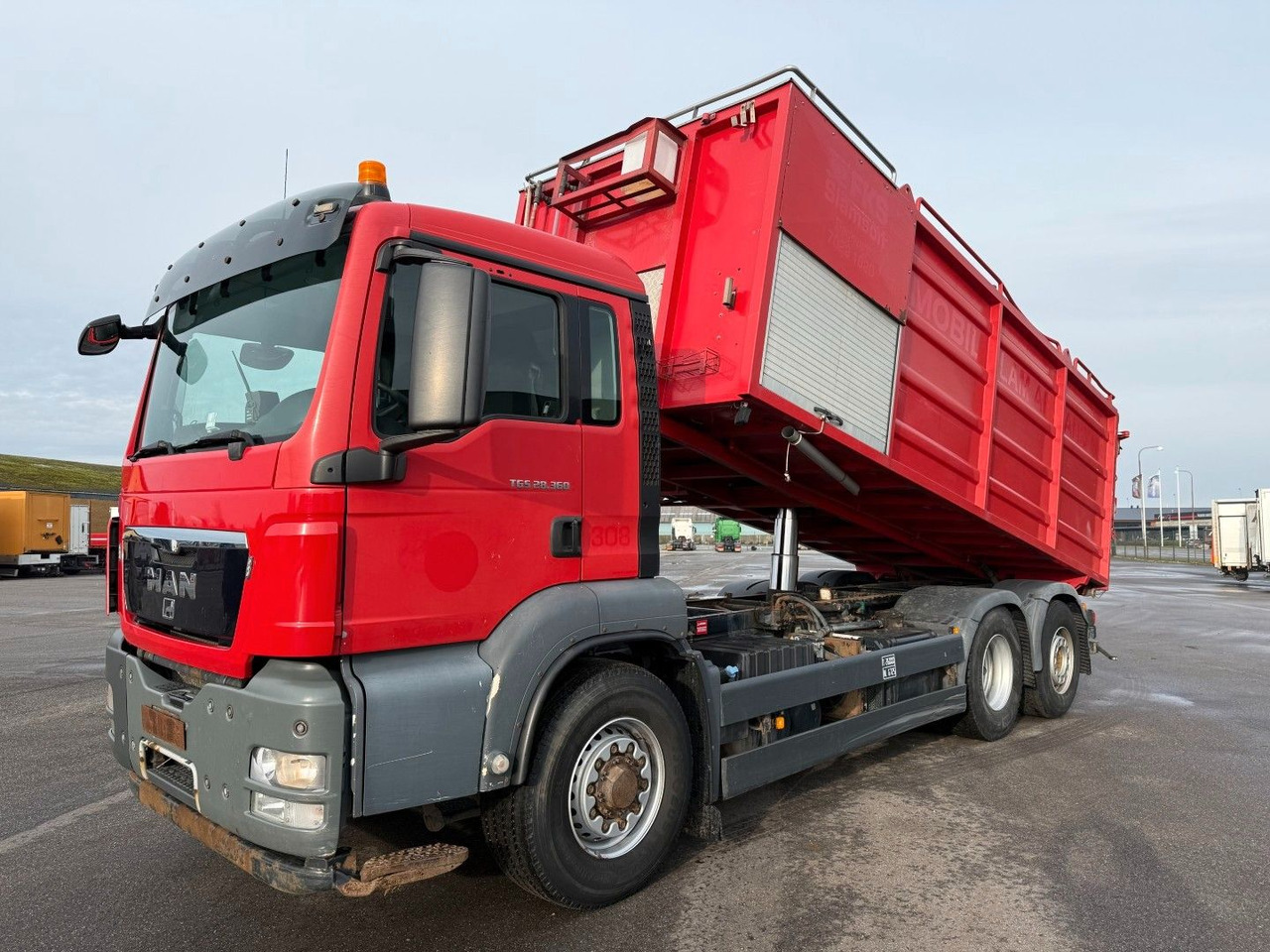 MAN TGS 28.360 6x4H*4 Hydrodrive / Simon Moos KSA MAN TGS 28.360 6x4H*4 Hydrodrive/Moos KSA VacuDrain - Camion hydrocureur: photos 1 MAN TGS 28.360 6x4H*4 Hydrodrive / Simon Moos KSA MAN TGS 28.360 6x4H*4 Hydrodrive/Moos KSA VacuDrain - Camion hydrocureur: photos 1