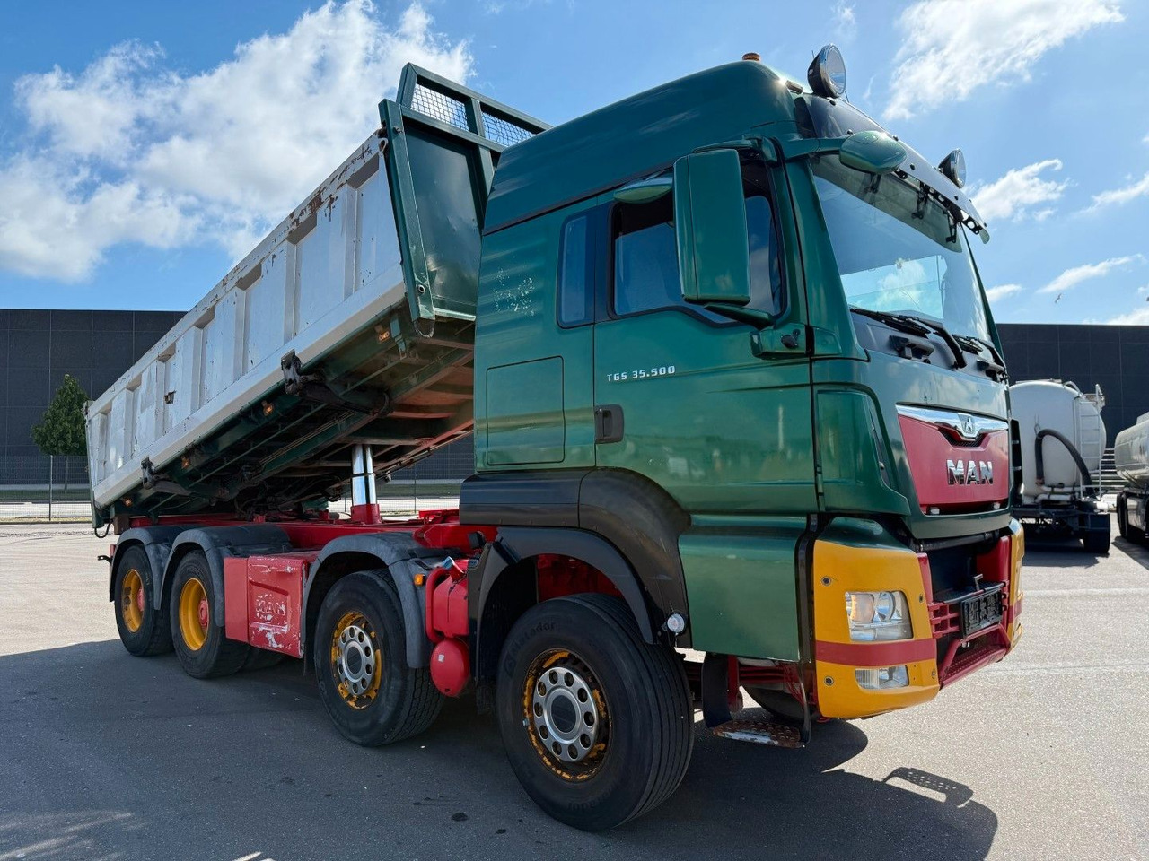 MAN TGS 35.500 8x4 Euro 6 Pendel Steel Tipper MAN TGS 35.500 8x4 Euro 6 Pendel Steel Tipper - Camion benne: photos 2 MAN TGS 35.500 8x4 Euro 6 Pendel Steel Tipper MAN TGS 35.500 8x4 Euro 6 Pendel Steel Tipper - Camion benne: photos 2