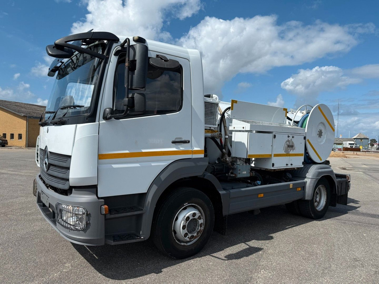 Mercedes-Benz Atego 1323 RHD Euro 6 Hvidtved Larsen Cityflex - Camion hydrocureur: photos 2 Mercedes-Benz Atego 1323 RHD Euro 6 Hvidtved Larsen Cityflex - Camion hydrocureur: photos 2