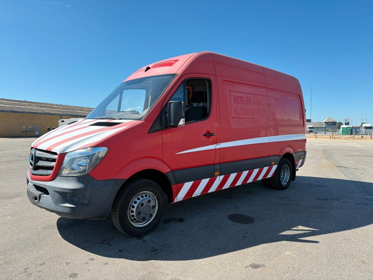 Mercedes-Benz Sprinter 516 CDI Rioned High Pressure - Camion hydrocureur: photos 2 Mercedes-Benz Sprinter 516 CDI Rioned High Pressure - Camion hydrocureur: photos 2