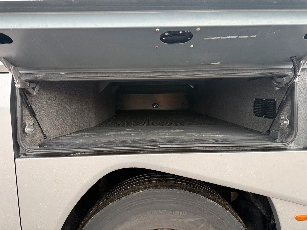 Autocar Neoplan Starliner N 5218 Euro 6: photos 18 Autocar Neoplan Starliner N 5218 Euro 6: photos 18