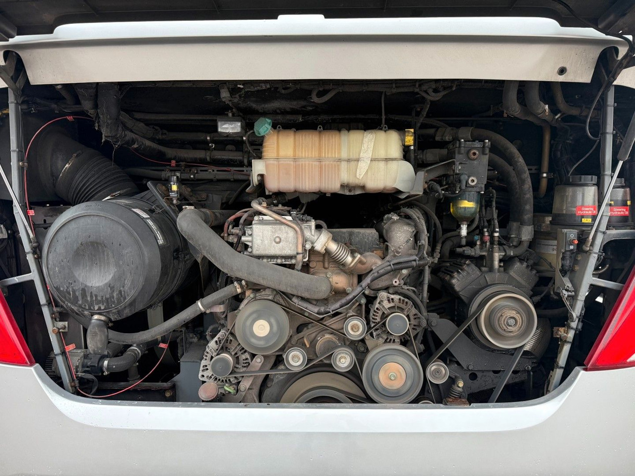 Autocar Neoplan Starliner N 5218 Euro 6: photos 19 Autocar Neoplan Starliner N 5218 Euro 6: photos 19