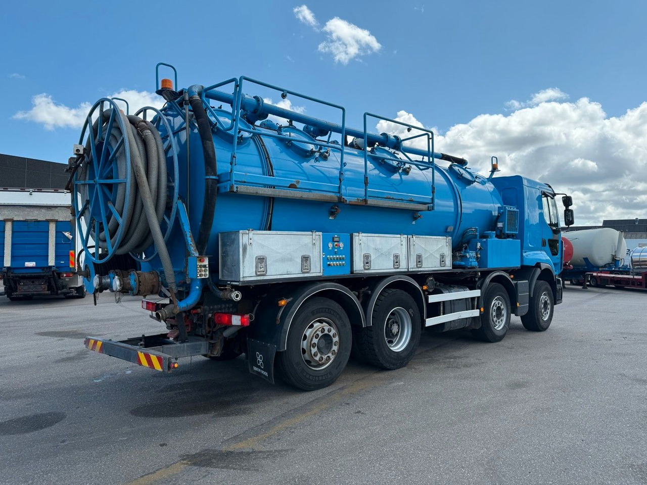 Renault Premium Lander 430.32 8x2*6 Simon Moos 18.100 L - Camion hydrocureur: photos 3 Renault Premium Lander 430.32 8x2*6 Simon Moos 18.100 L - Camion hydrocureur: photos 3