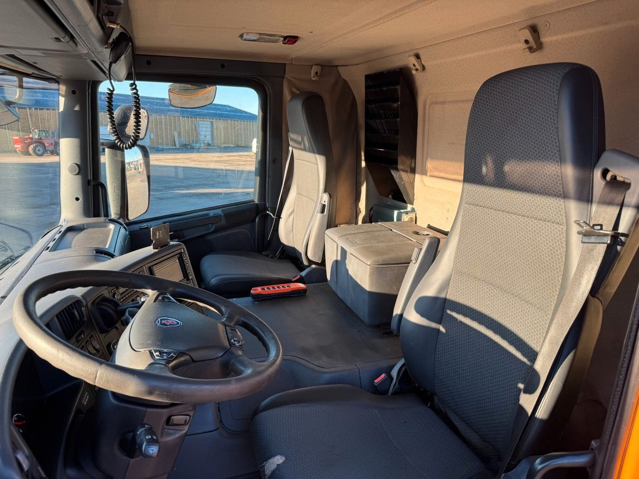 Scania P400 6x2*4 Hvidtved Larsen Flexline 310 - Camion hydrocureur: photos 5 Scania P400 6x2*4 Hvidtved Larsen Flexline 310 - Camion hydrocureur: photos 5