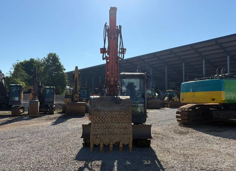 Hitachi ZX85US-3 - Mini pelle: photos 4 Hitachi ZX85US-3 - Mini pelle: photos 4