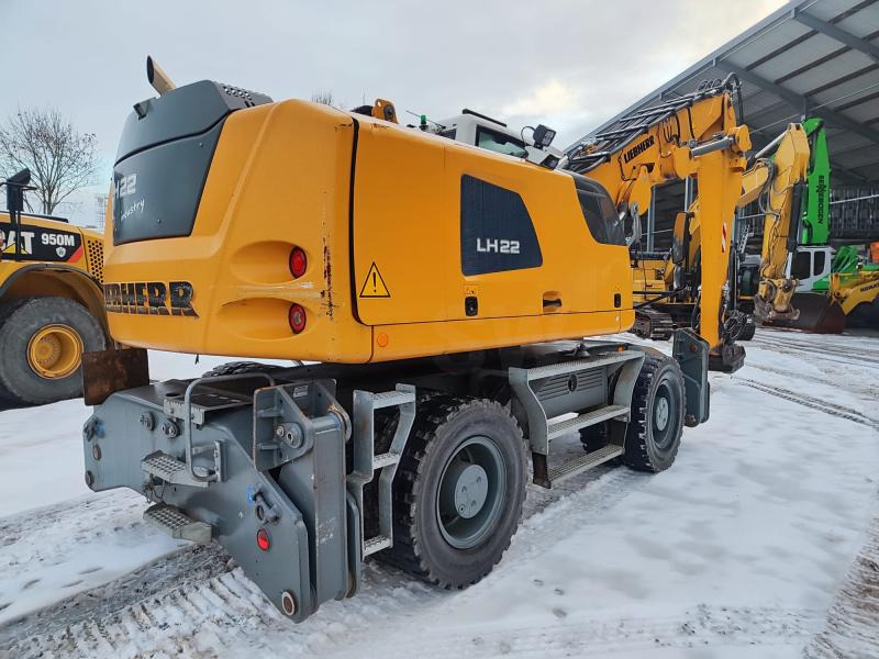 Liebherr LH22 - Pelle de manutention: photos 2 Liebherr LH22 - Pelle de manutention: photos 2