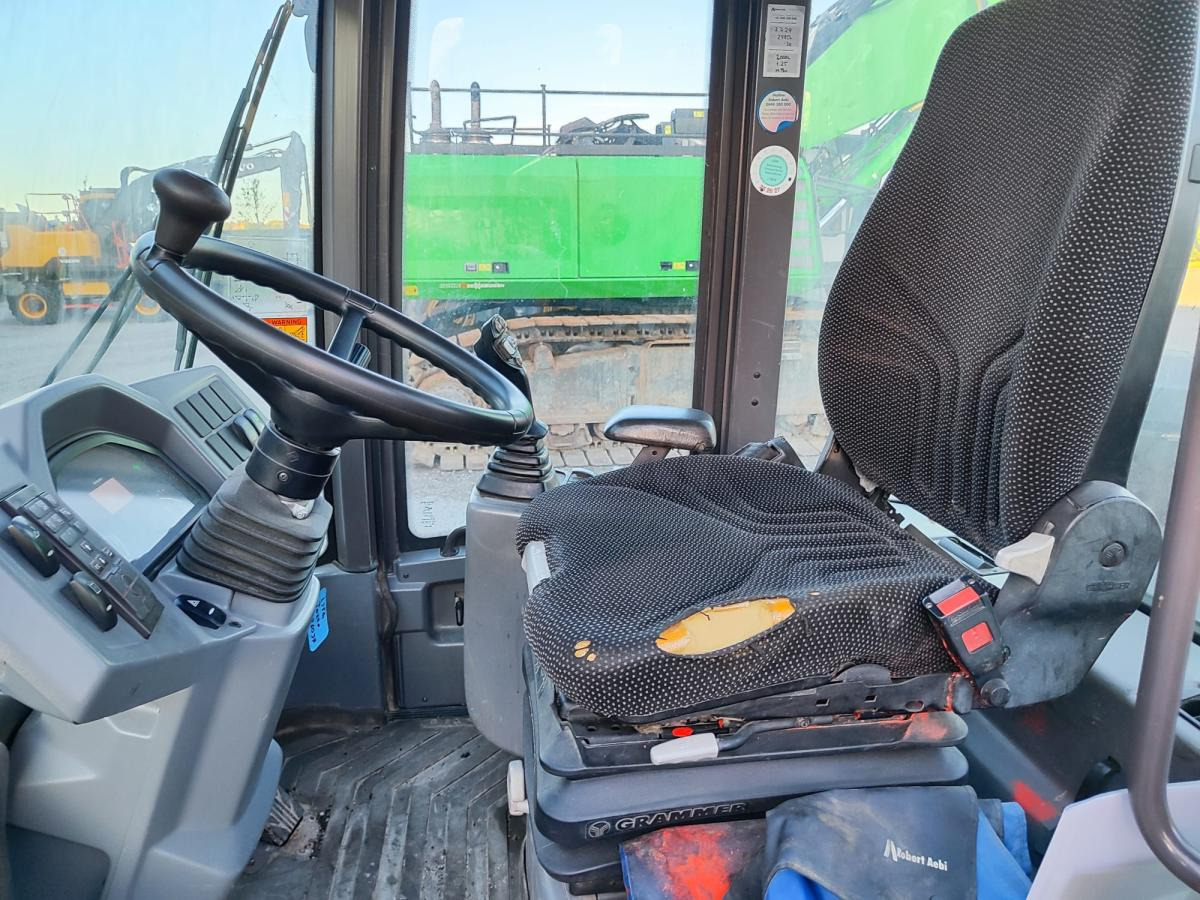 Volvo L35G - Chargeuse sur pneus: photos 5 Volvo L35G - Chargeuse sur pneus: photos 5