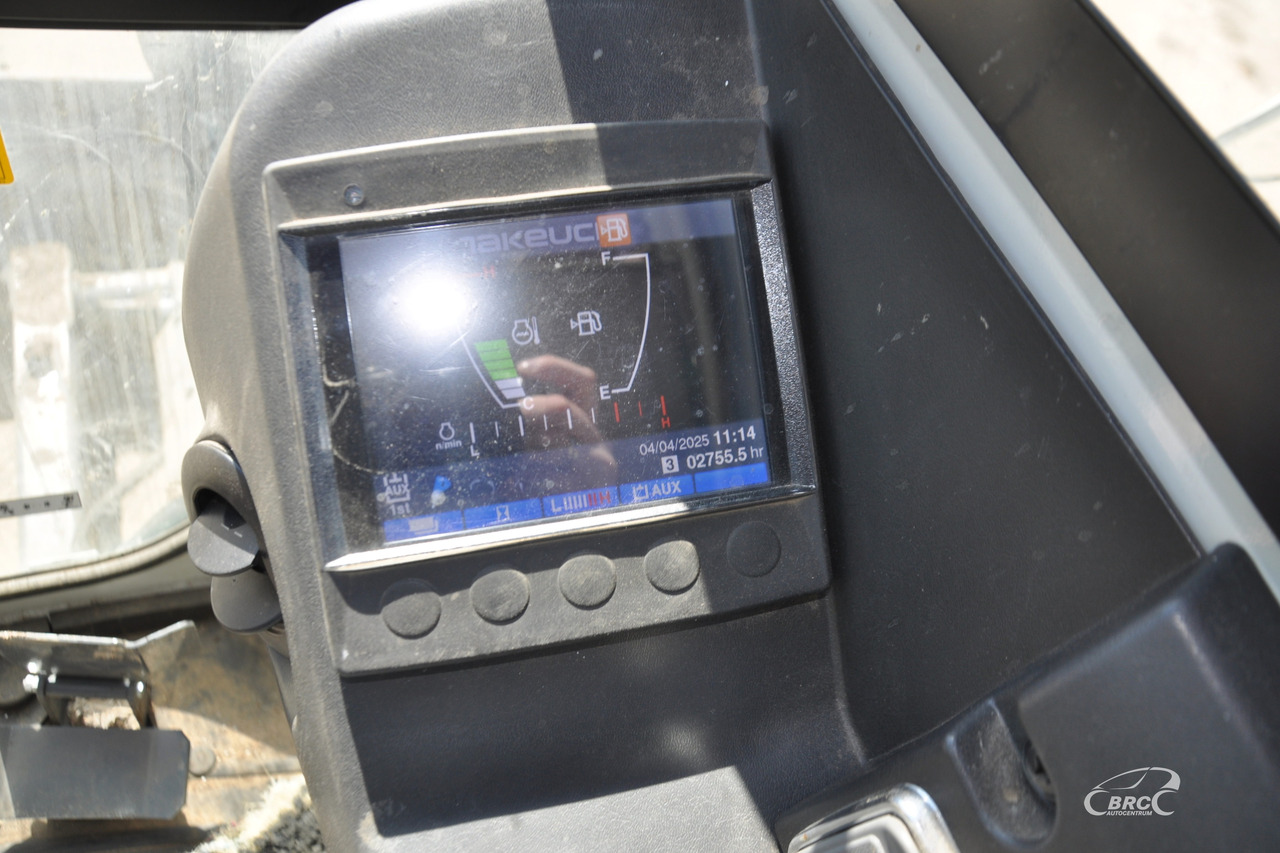 Pelle sur chenille Takeuchi TB260: photos 10