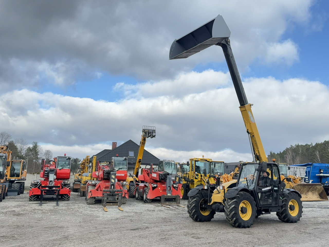 Chariot télescopique Caterpillar TH337C: photos 7