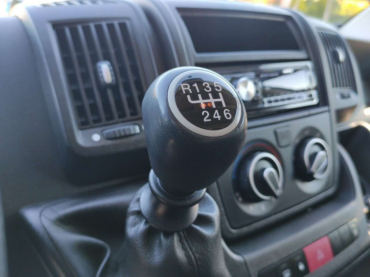 Fourgon utilitaire Citroen Jumper: photos 14