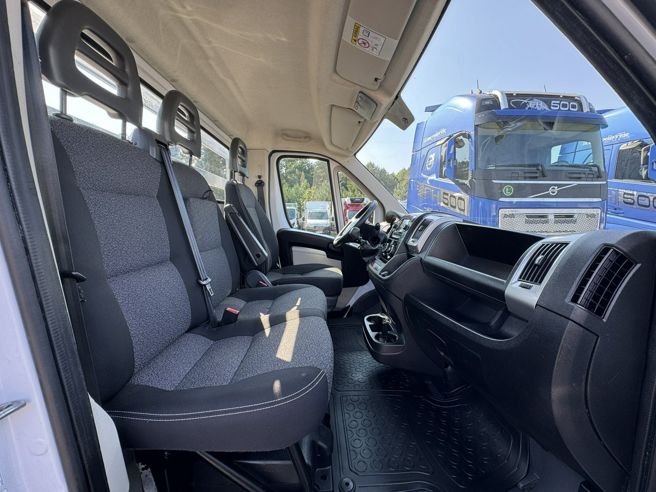 Fiat Ducato en crédit-bail Fiat Ducato: photos 23 Fiat Ducato en crédit-bail Fiat Ducato: photos 23