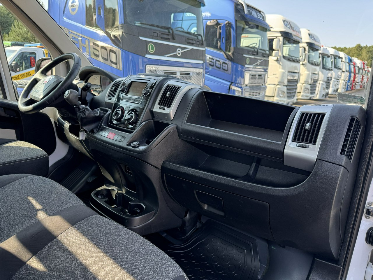 Fiat Ducato en crédit-bail Fiat Ducato: photos 24 Fiat Ducato en crédit-bail Fiat Ducato: photos 24