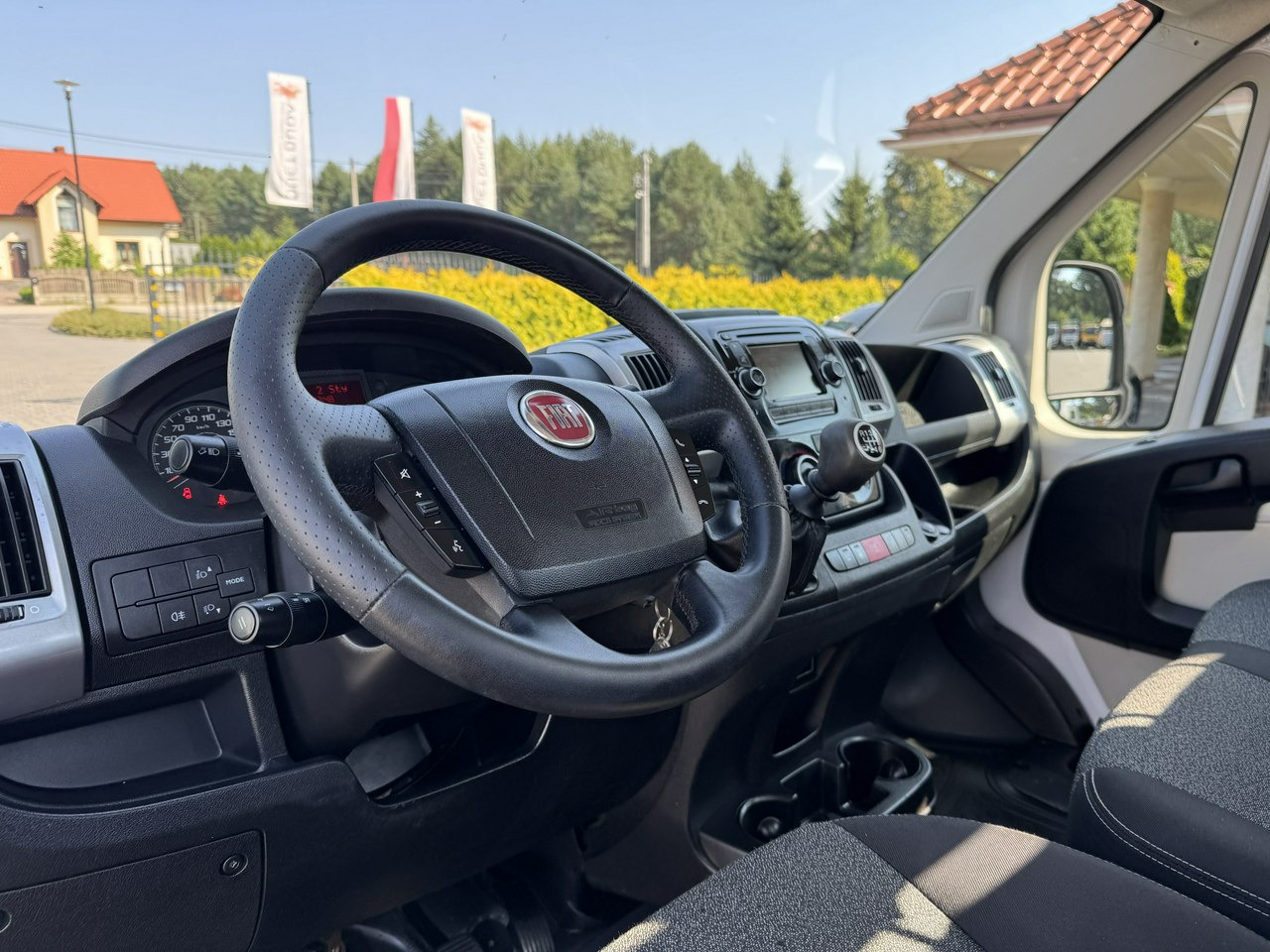 Fiat Ducato en crédit-bail Fiat Ducato: photos 18 Fiat Ducato en crédit-bail Fiat Ducato: photos 18