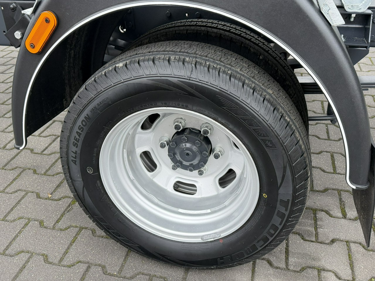 Iveco Daily 35C16 V - Utilitaire benne: photos 5 Iveco Daily 35C16 V - Utilitaire benne: photos 5