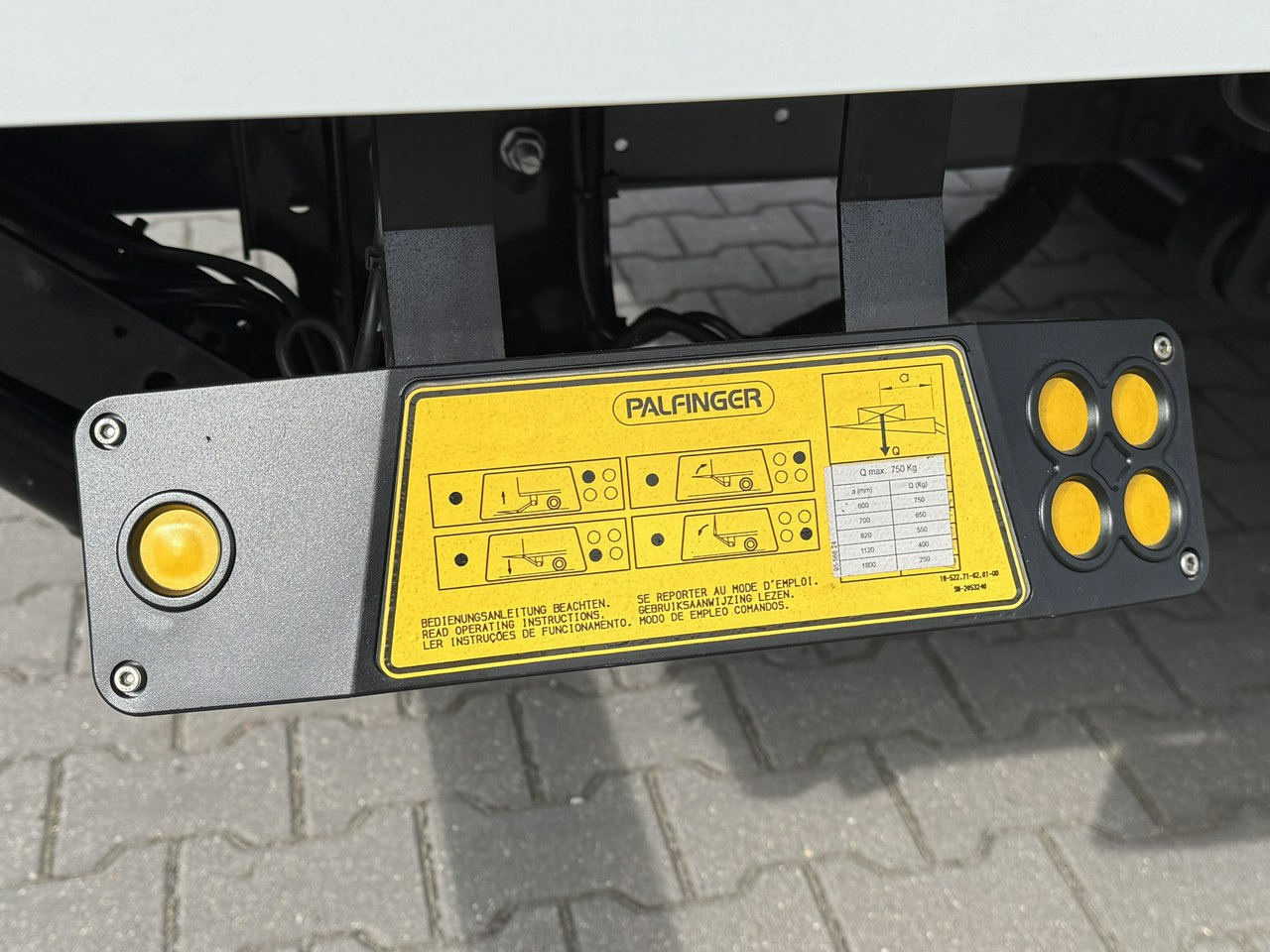 Fourgon grand volume Iveco Daily 35C16 V: photos 14 Fourgon grand volume Iveco Daily 35C16 V: photos 14