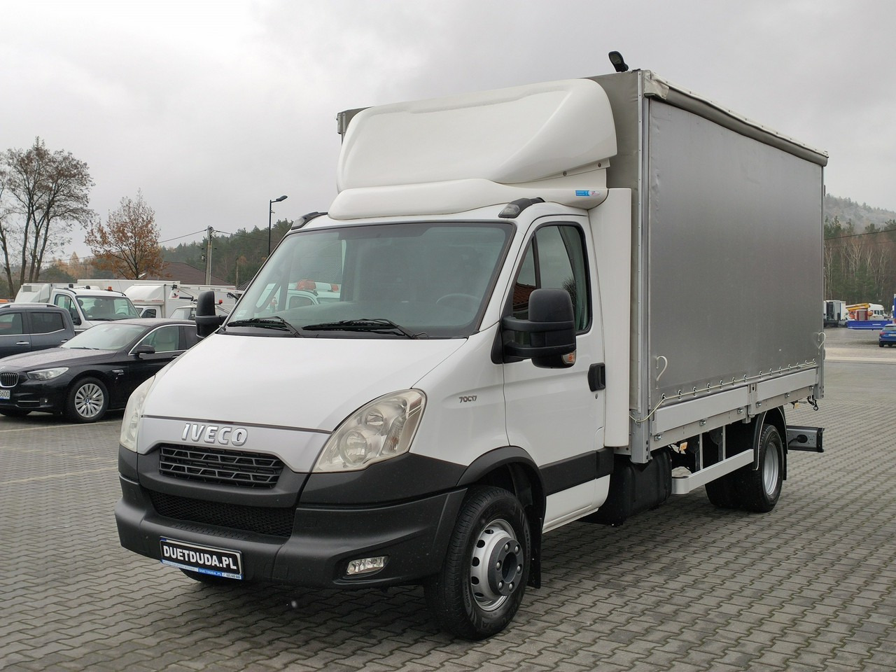 Iveco Daily 70C17 Firana Tył Drzwi Zadbany w Pełni Sprawny Super Stan - Utilitaire rideaux coulissants (PLSC): photos 4 Iveco Daily 70C17 Firana Tył Drzwi Zadbany w Pełni Sprawny Super Stan - Utilitaire rideaux coulissants (PLSC): photos 4