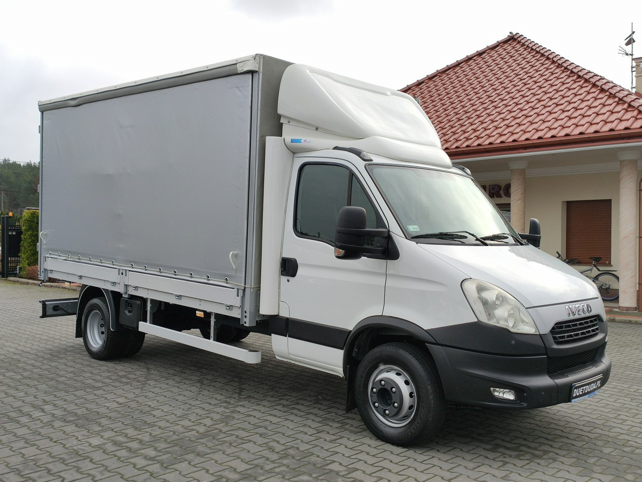 Iveco Daily 70C18 V H - Utilitaire rideaux coulissants (PLSC): photos 1 Iveco Daily 70C18 V H - Utilitaire rideaux coulissants (PLSC): photos 1