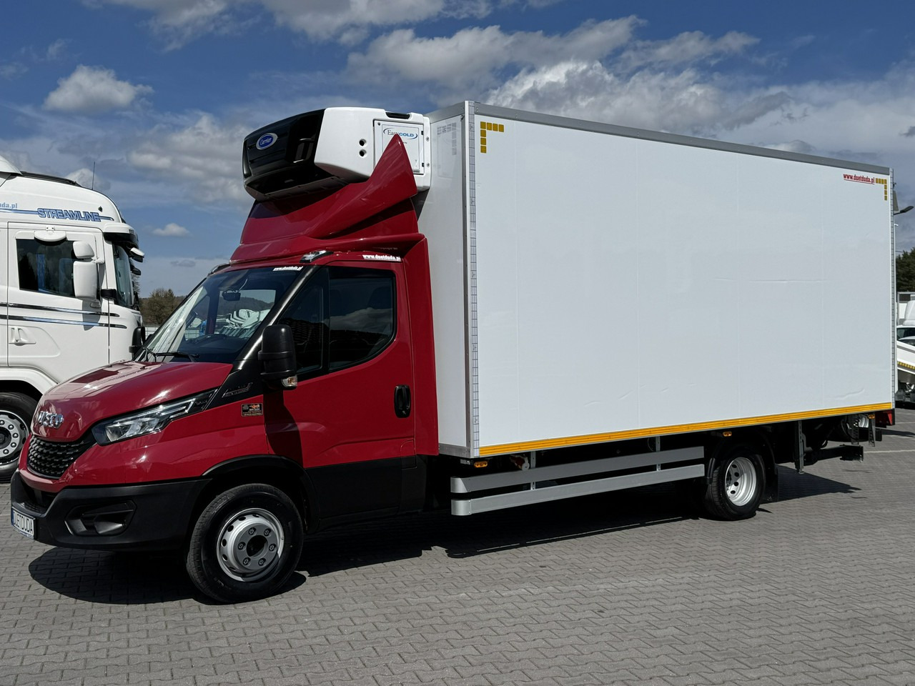 Iveco Daily 72C21 Mroźnia HI-MATIC Ściana Grodziowa Multitemperatura - Utilitaire frigorifique: photos 3 Iveco Daily 72C21 Mroźnia HI-MATIC Ściana Grodziowa Multitemperatura - Utilitaire frigorifique: photos 3
