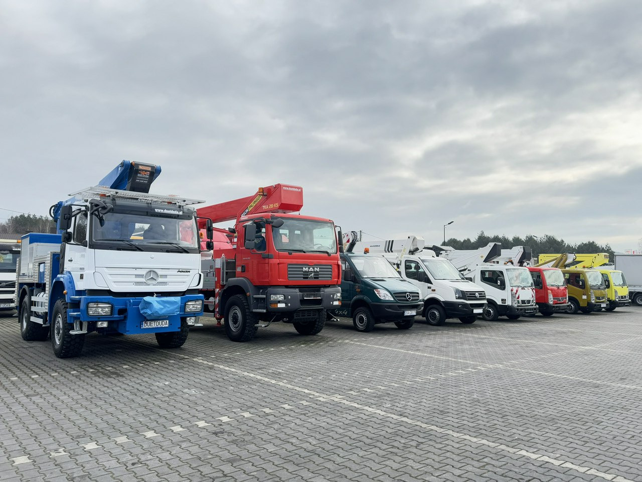 Mercedes AXOR 1829 4x4 Zwyżka RUTHMANN STEIGER T270S16 Podnośnik Koszowy - Camion avec nacelle: photos 2 Mercedes AXOR 1829 4x4 Zwyżka RUTHMANN STEIGER T270S16 Podnośnik Koszowy - Camion avec nacelle: photos 2